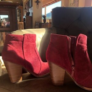 Burgundy suede boots